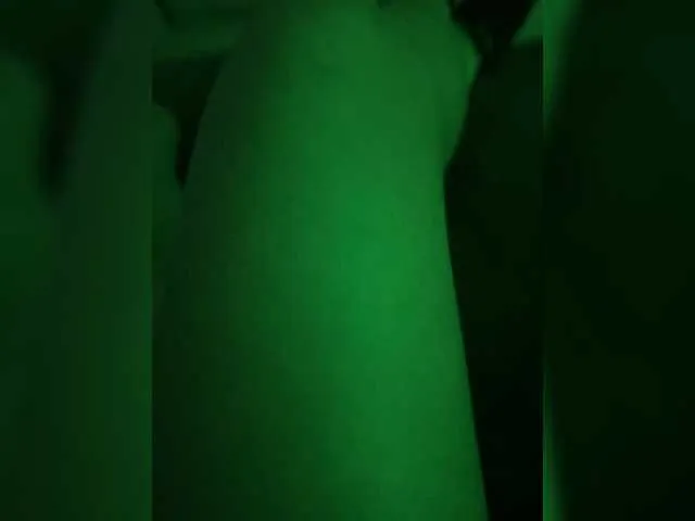 IvyHarpers – webcam model profile photo Image 6