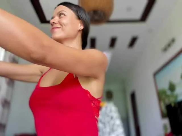 AdrianaAndrade – webcam model profile photo Image 6