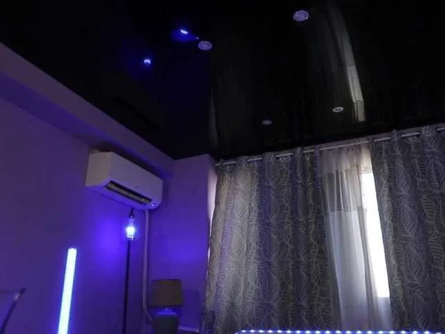 AnnieArias – webcam model profile photo Image 16