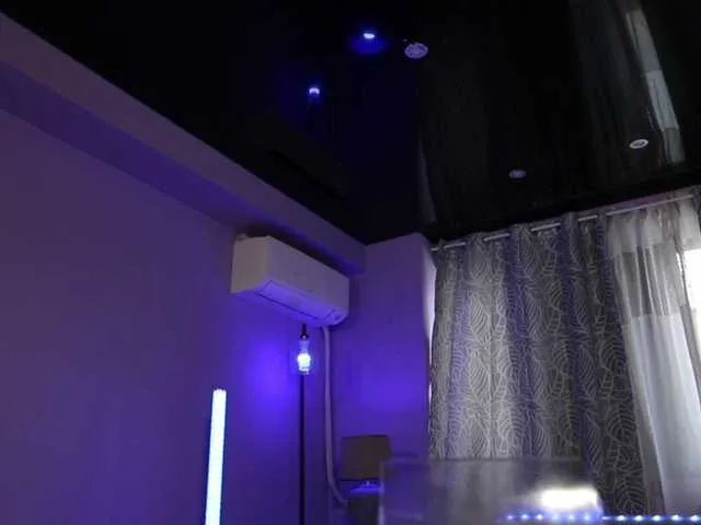 AnnieArias – webcam model profile photo Image 17