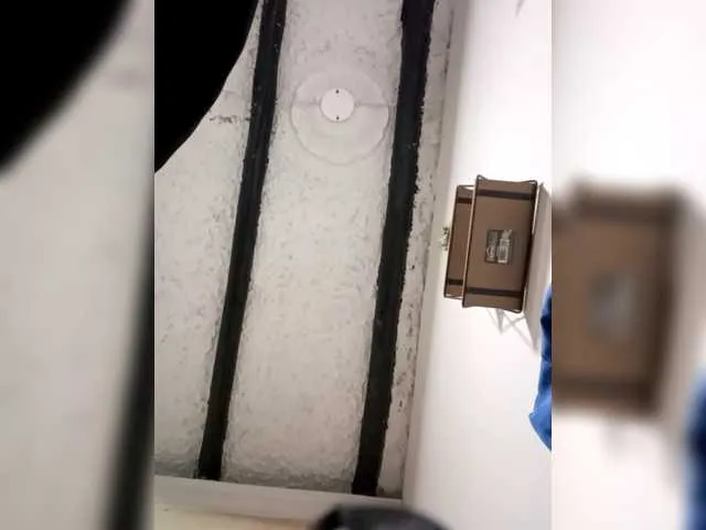 Belle___ – webcam model profile photo Image 11