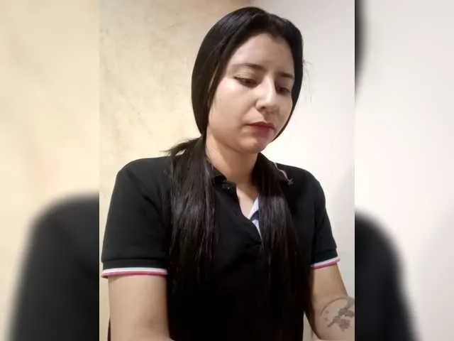 Belle___ – webcam model profile photo Image 7