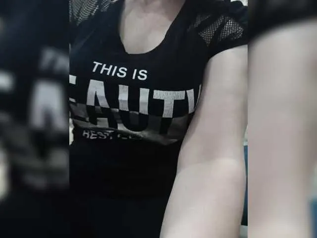 sochnayaaa – webcam model profile photo Image 10