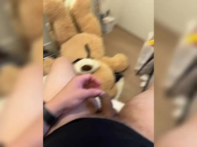 AdaTylor – webcam model profile photo Image 2