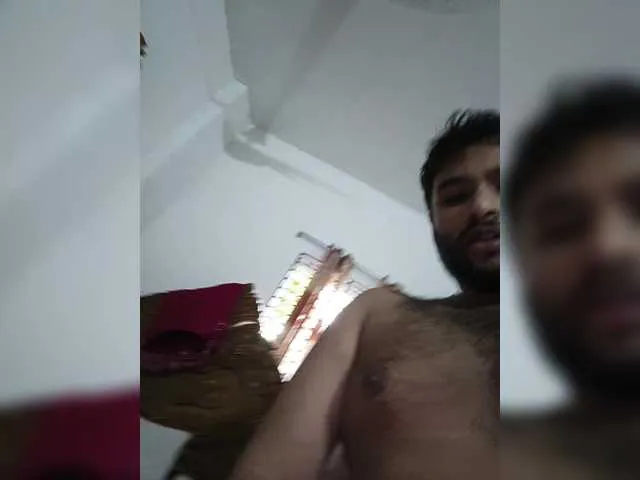 AndreaKalo – webcam model profile photo Image 2