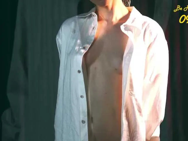 JessieLiu – webcam model profile photo Image 18