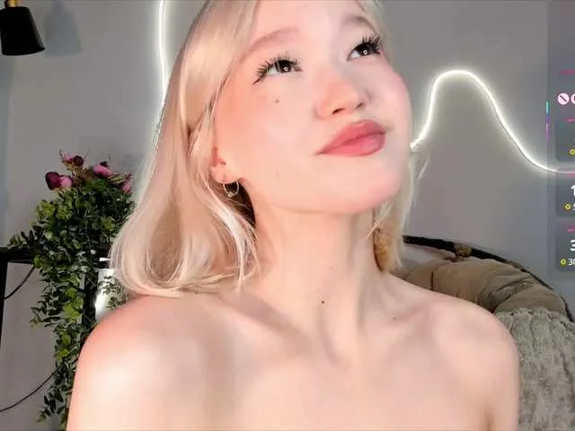 Risky_Workouts – webcam model profile photo Image 7