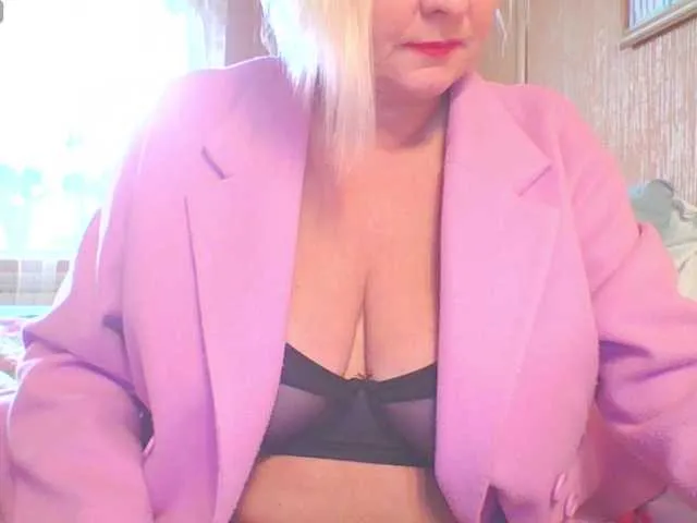 Monasteela – webcam model profile photo Image 14