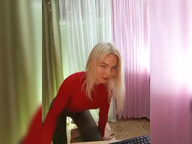 ElizaJaramillo – webcam model profile photo Image 5