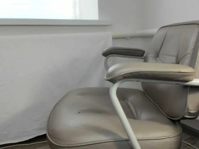 MayaLady – webcam model profile photo Image 3