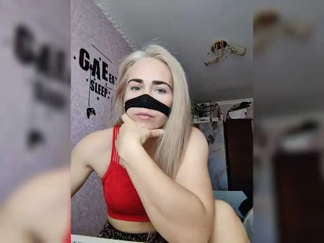 EwaBrown – webcam model profile photo Image 7