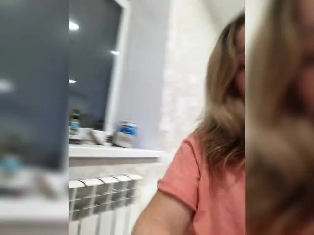 CatalinaDalessio – webcam model profile photo Image 4