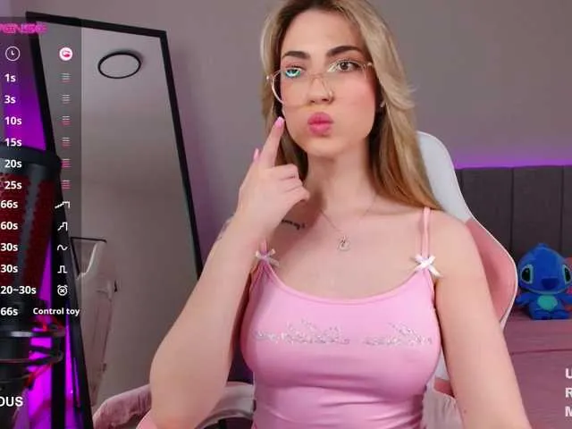 CatalinaDalessio – webcam model profile photo Image 8