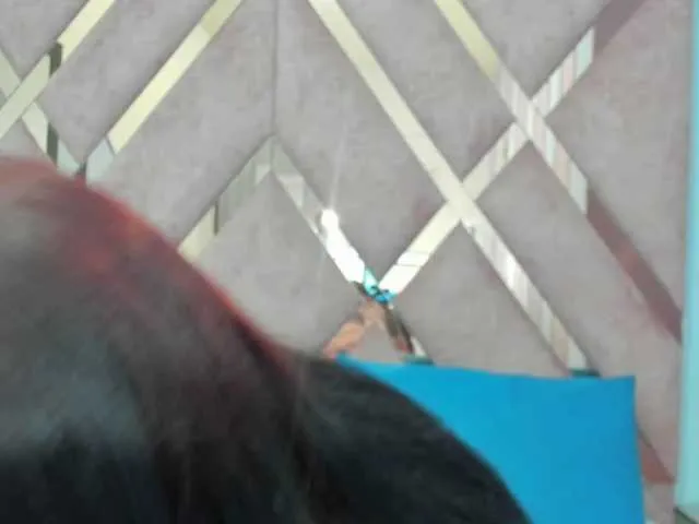 Dolce – webcam model profile photo Image 19