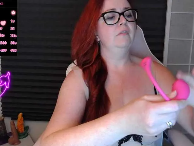 HaleyLyon – webcam model profile photo Image 8