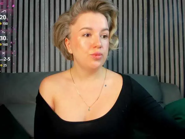 NATSU_Therapist – webcam model profile photo Image 6