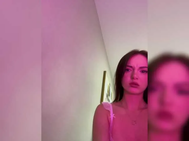 JessieLiu – webcam model profile photo Image 3