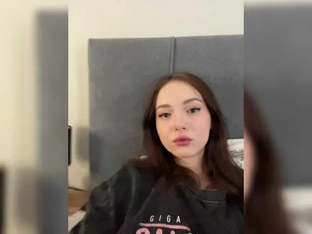 JessieLiu – webcam model profile photo Image 9