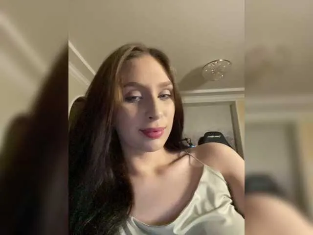 PaulinaGiovanni – webcam model profile photo Image 13