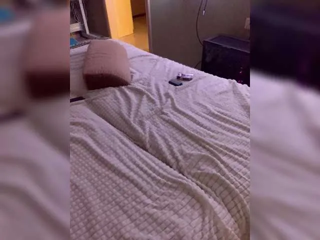 CatalinaDalessio – webcam model profile photo Image 7