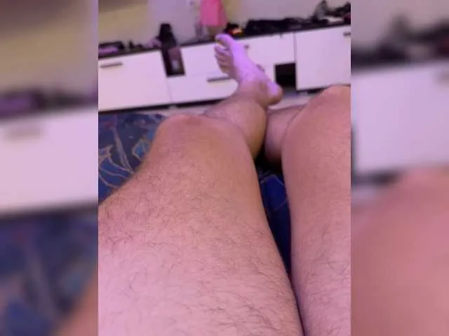 SUI-Strong – webcam model profile photo Image 2