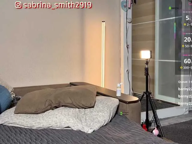 MiraKova – webcam model profile photo Image 18