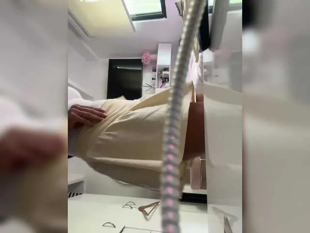 yuna_rin – webcam model profile photo Image 5