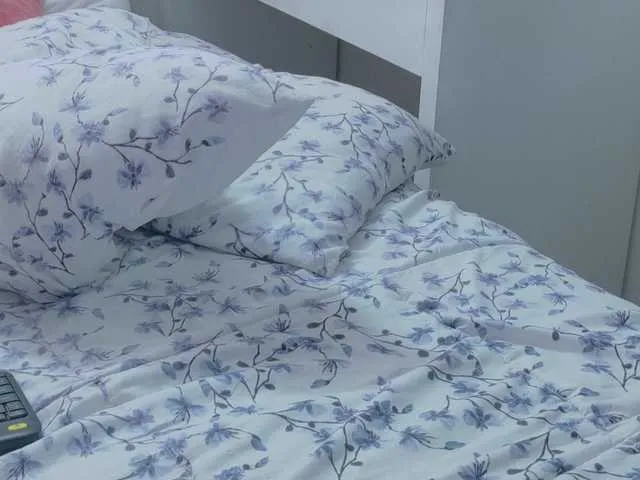 PollyElfi – webcam model profile photo Image 10