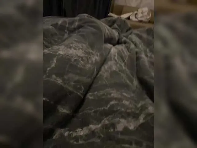 MadelineLane – webcam model profile photo Image 17