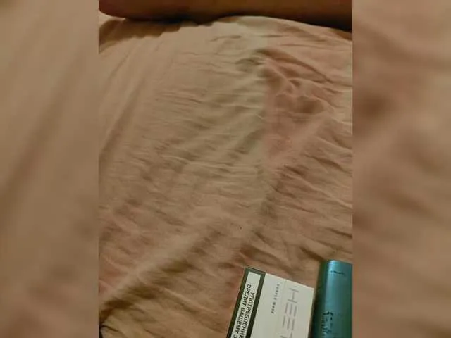 Kseniyavl – webcam model profile photo Image 4