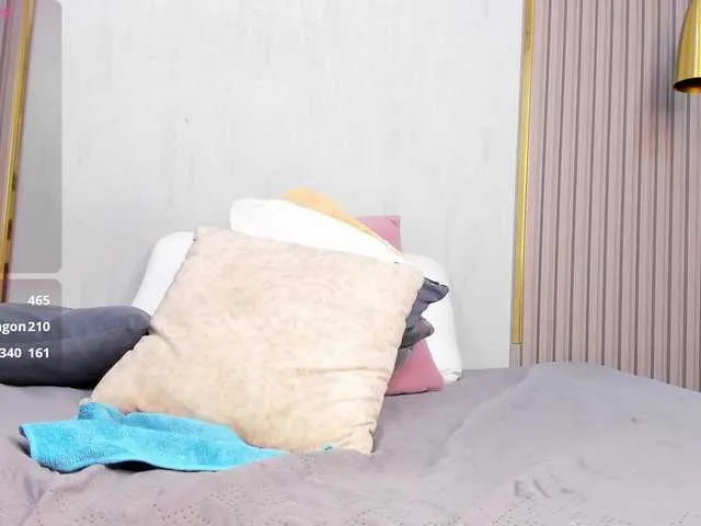 Sarawhitee – webcam model profile photo Image 8