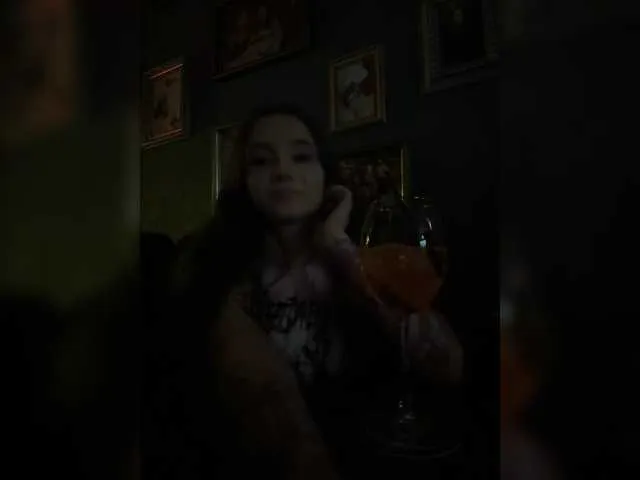 fit_vic – webcam model profile photo Image 15