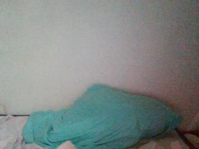 Dolce – webcam model profile photo Image 11