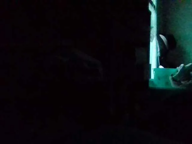 Dolce – webcam model profile photo Image 12