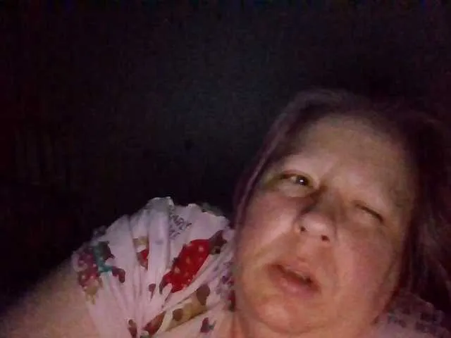 Dolce – webcam model profile photo Image 9