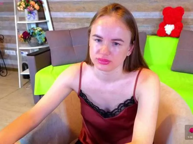 CristinaRous – webcam model profile photo Image 9