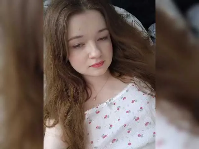 karolina7 – webcam model profile photo Image 3