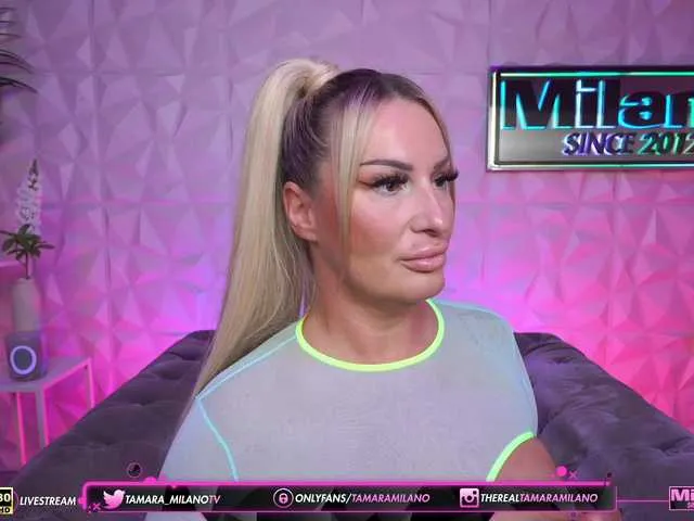 AnnieArias – webcam model profile photo Image 16