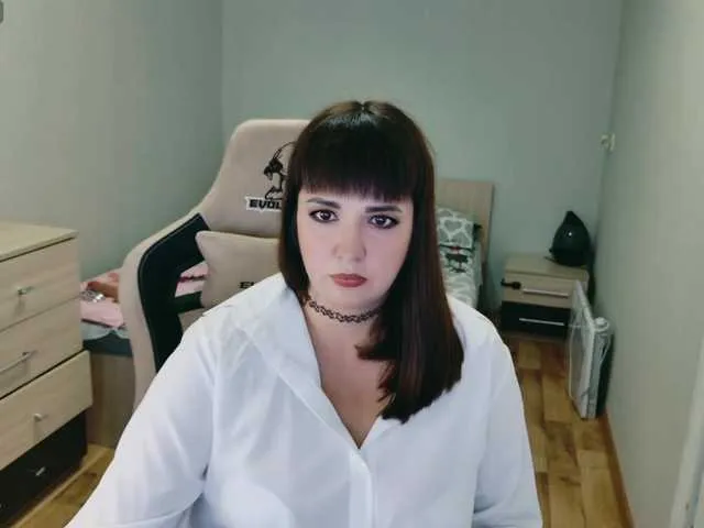 SherineNorth – webcam model profile photo Image 11