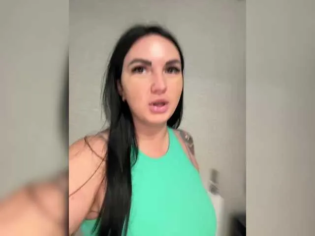 TokionaJoe – webcam model profile photo Image 15