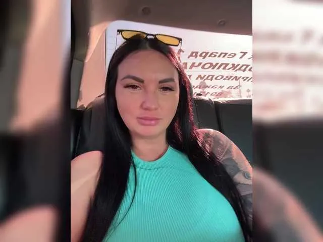 TokionaJoe – webcam model profile photo Image 17