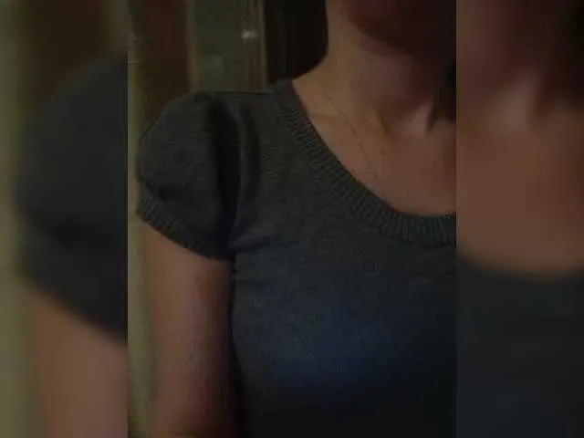 MissLMrJ – webcam model profile photo Image 8