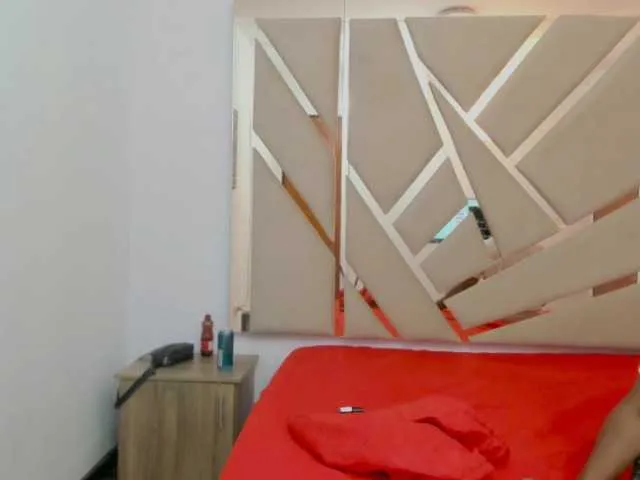 TessaMyst – webcam model profile photo Image 13