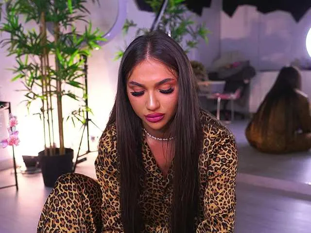 VanesaSimon – webcam model profile photo