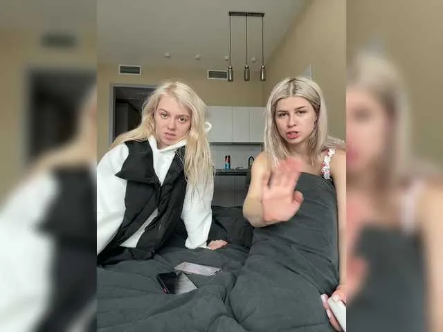 stargroup – webcam model profile photo Image 2