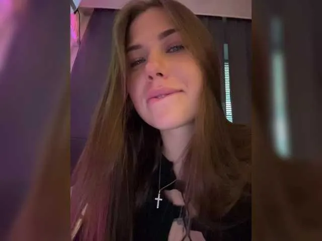 --Erika-- – webcam model profile photo Image 6