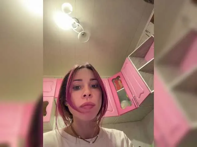 OneInAMillionXXX – webcam model profile photo Image 10