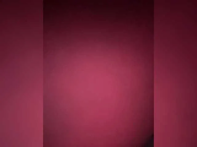 OneInAMillionXXX – webcam model profile photo Image 9