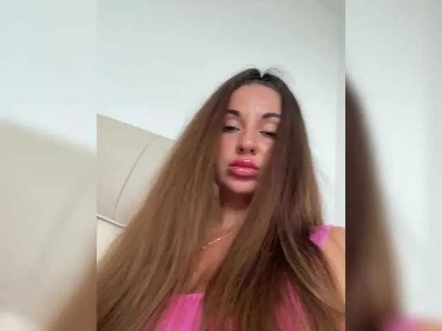 CatalinaDalessio – webcam model profile photo Image 12