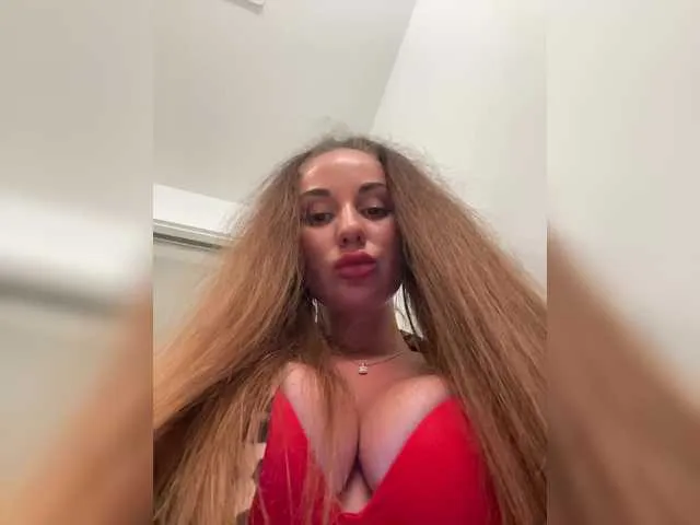 CatalinaDalessio – webcam model profile photo Image 6